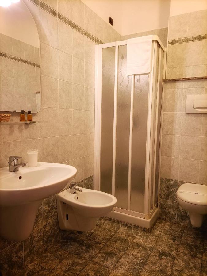 Hotel Pine Beach Rosolina Mare Exterior foto